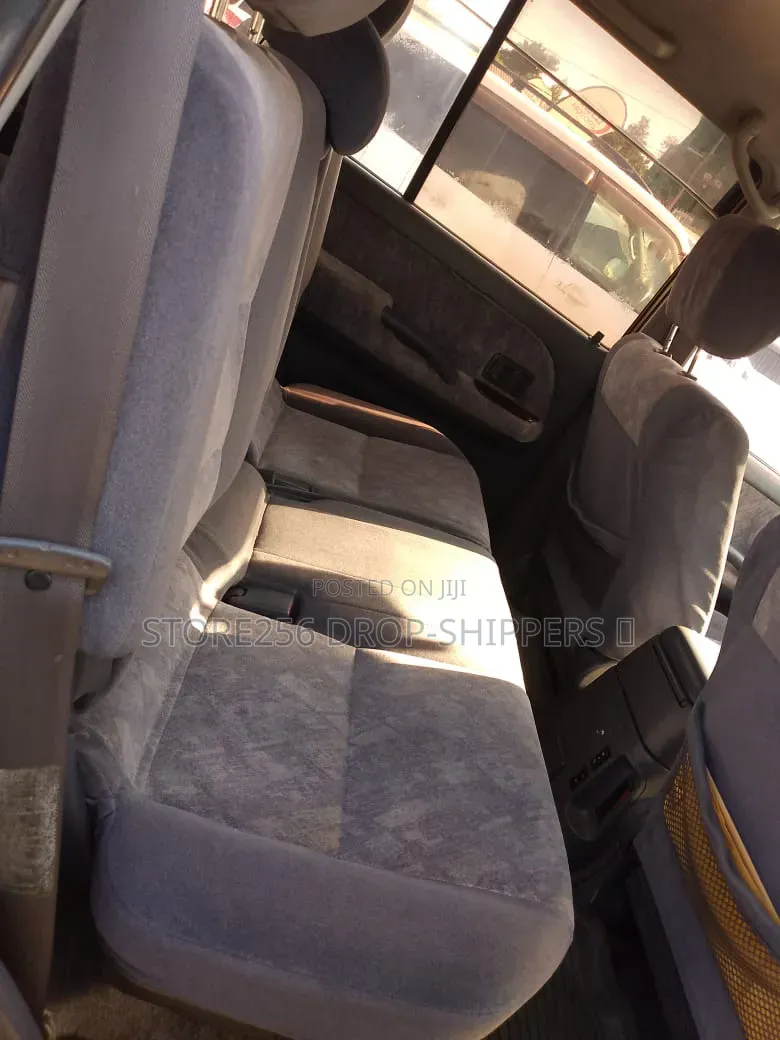 Toyota Land Cruiser Prado 2.7 16V 5dr 2001 Silver