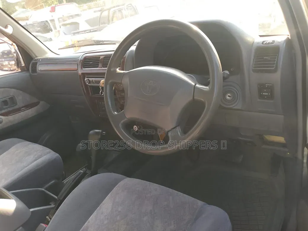Toyota Land Cruiser Prado 2.7 16V 5dr 2001 Silver