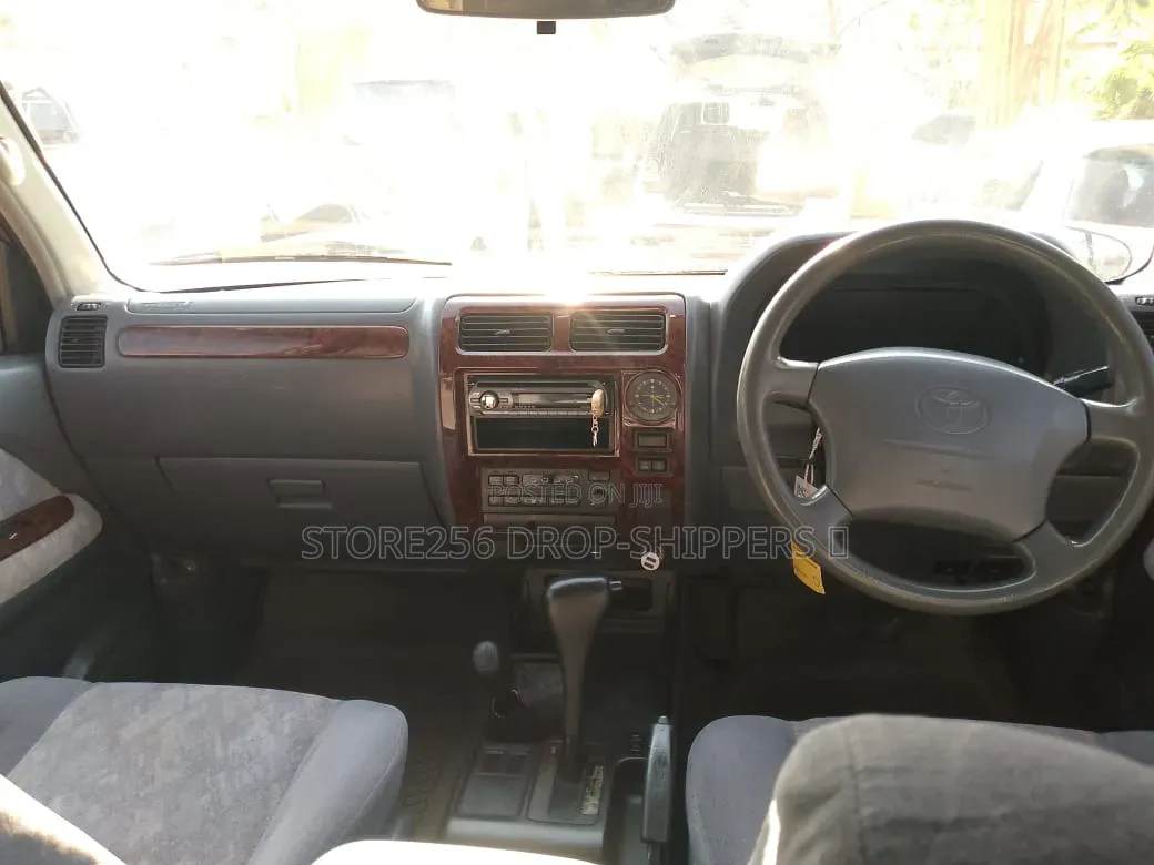 Toyota Land Cruiser Prado 2.7 16V 5dr 2001 Silver
