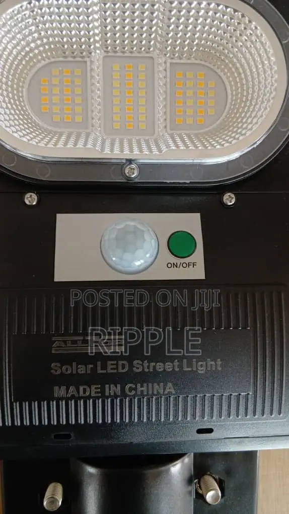 300W Solar Street Light With Lithium Battery Remote Control