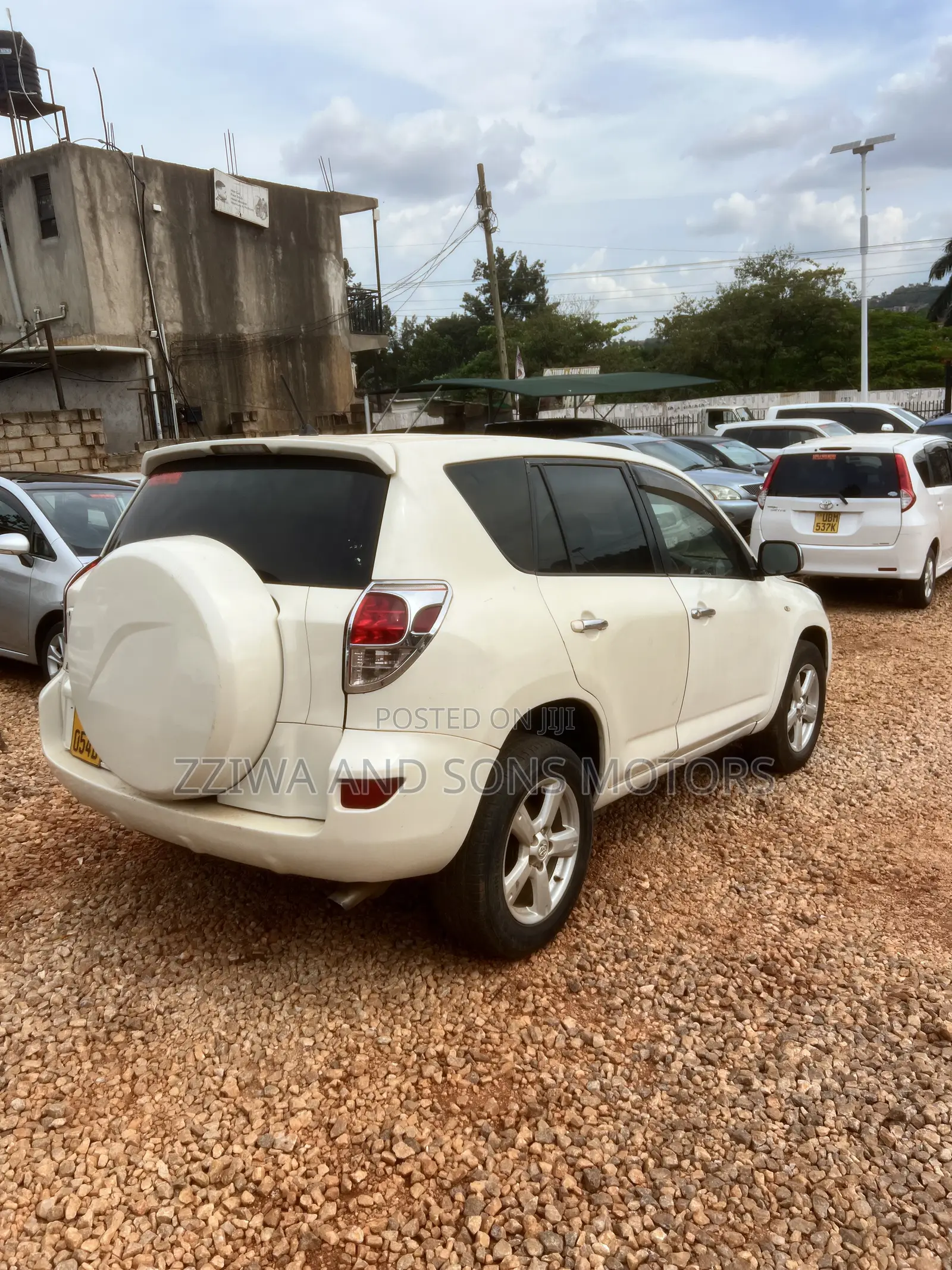 Toyota RAV4 4x4 2009 White