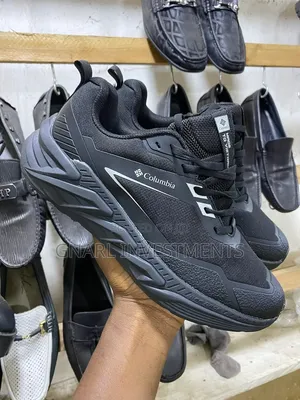 Columbia 2 Gore-Tex Sneakers Size 43 & 44