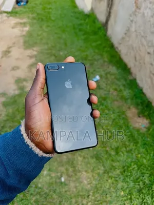 New Apple iPhone 7 Plus 32 GB Black