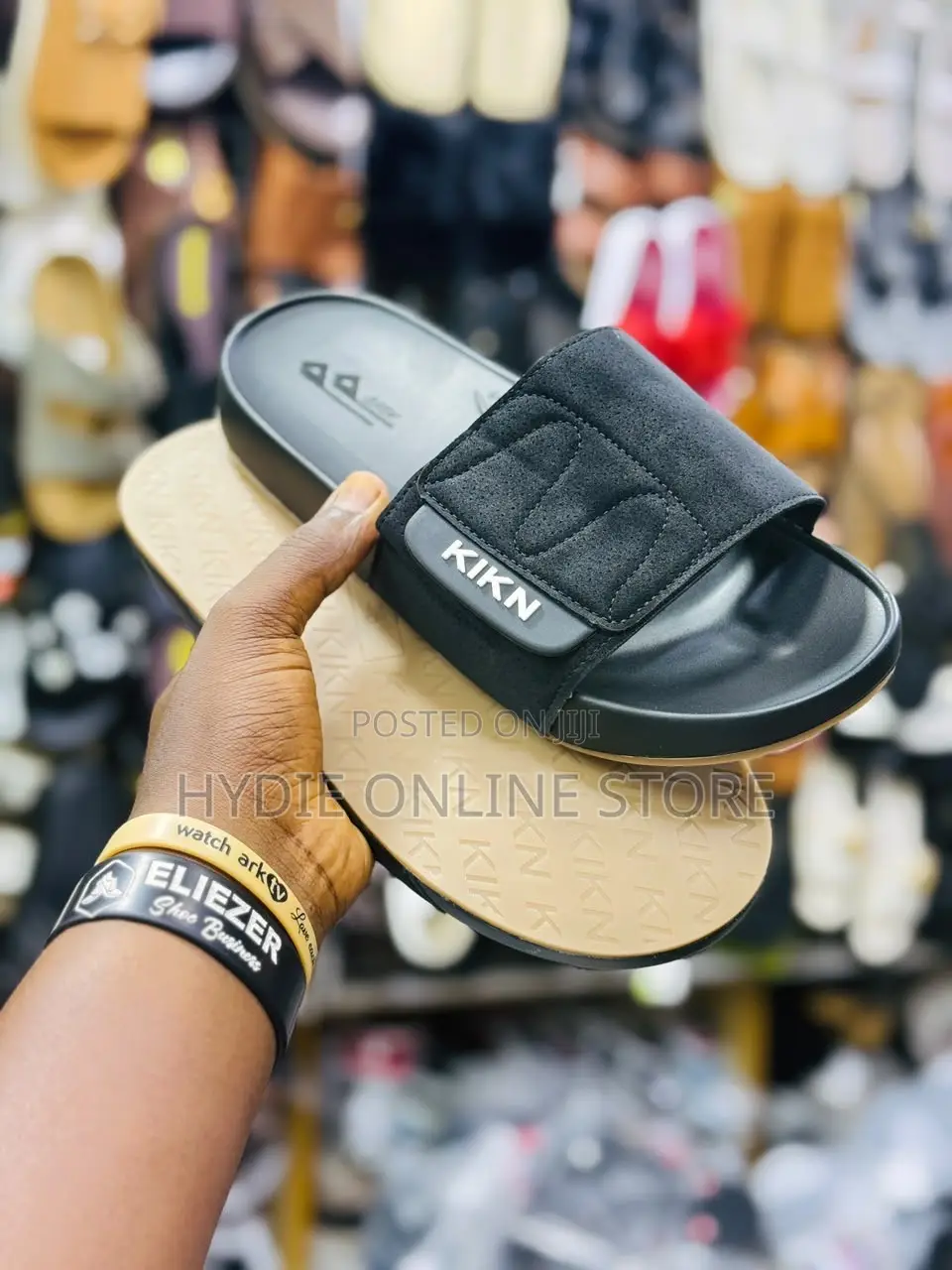 KIKN Men’S Sandals
