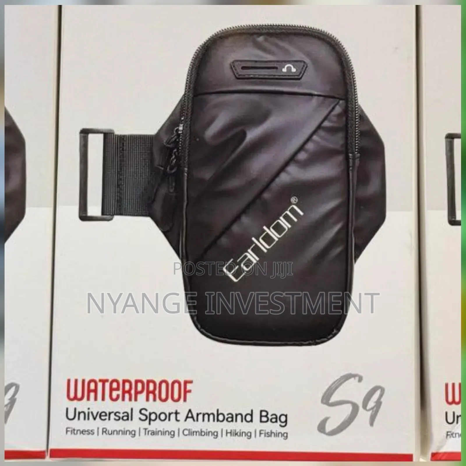 Earldom Universal WaterProof Sport Arm Band Bag.