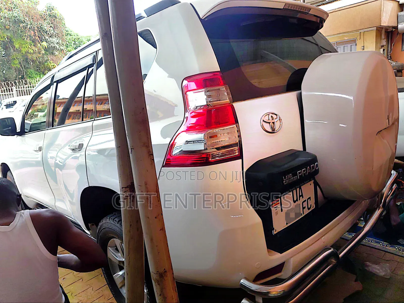 Toyota Land Cruiser Prado 2013 White