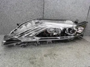 Harrier Hybrid Headlight