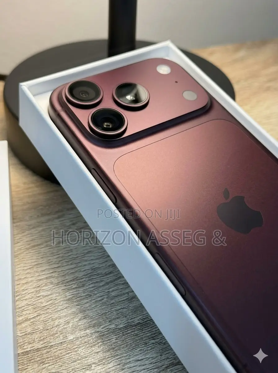 New Apple iPhone 18 Pro 256 GB Red