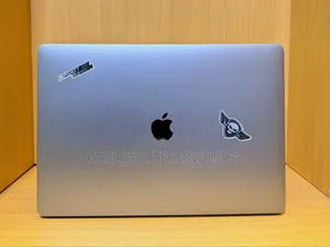 Laptop Apple MacBook Pro 2017 16GB Intel Core i7 SSD 256GB