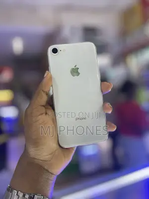 Apple iPhone 8 64 GB White
