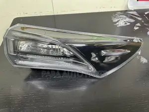 Harrier Hybrid Taillight