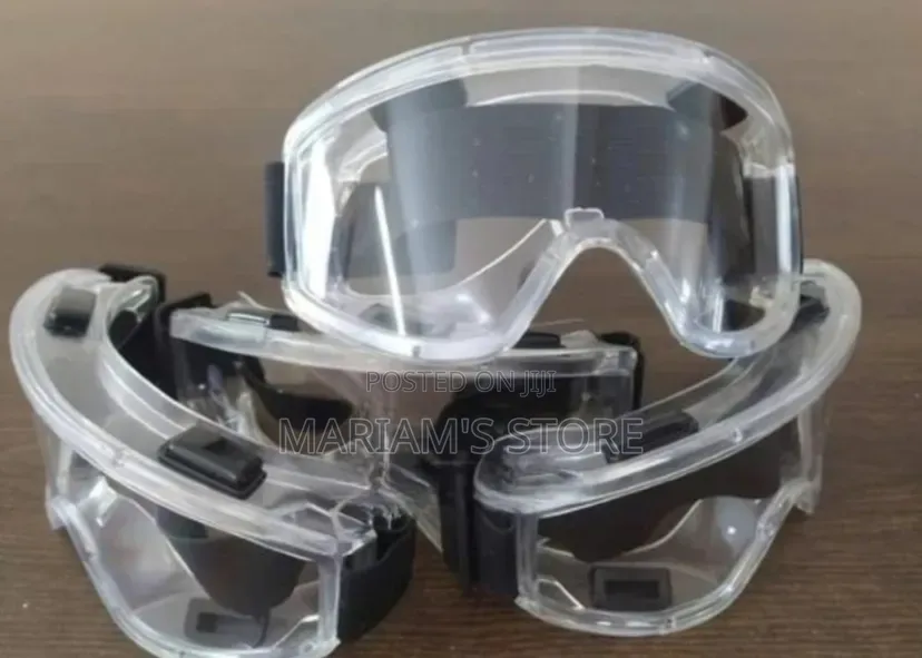 Dust-Proof Safety Goggles With Adjustable Black Elastic Straps