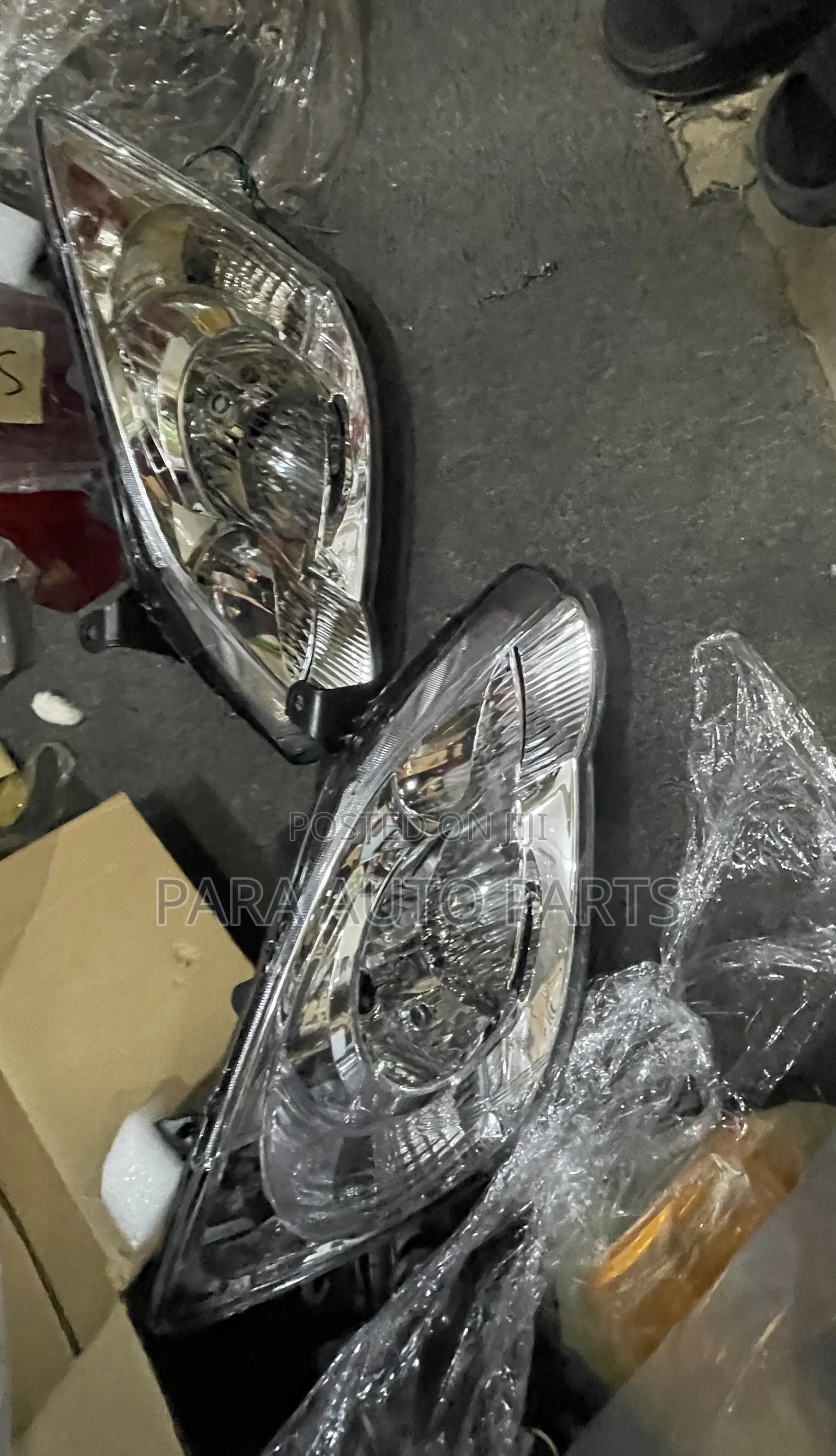 Toyota Allex Headlight