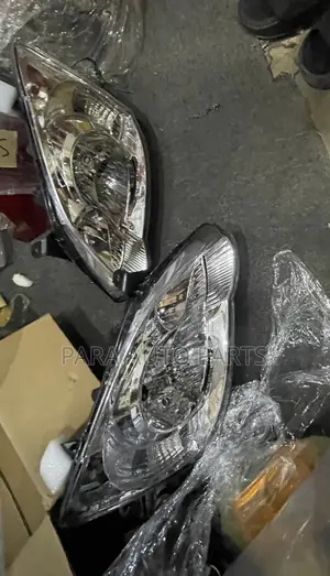 Toyota Allex Headlight