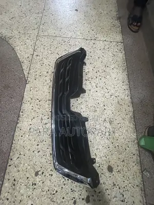 Subaru Forester 2018 Front Grille