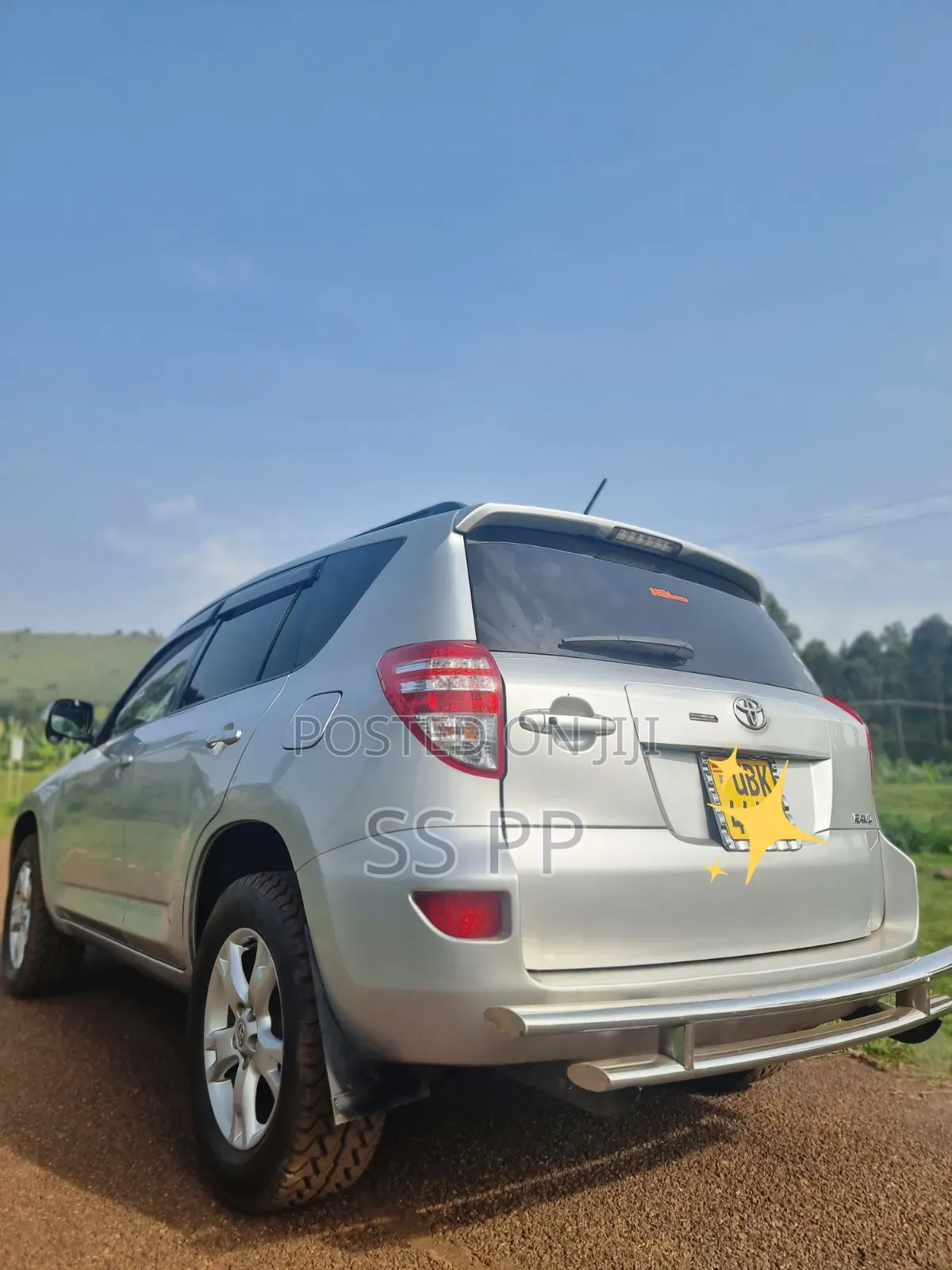 Toyota RAV4 2012 Silver