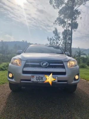 Toyota RAV4 2012 Silver