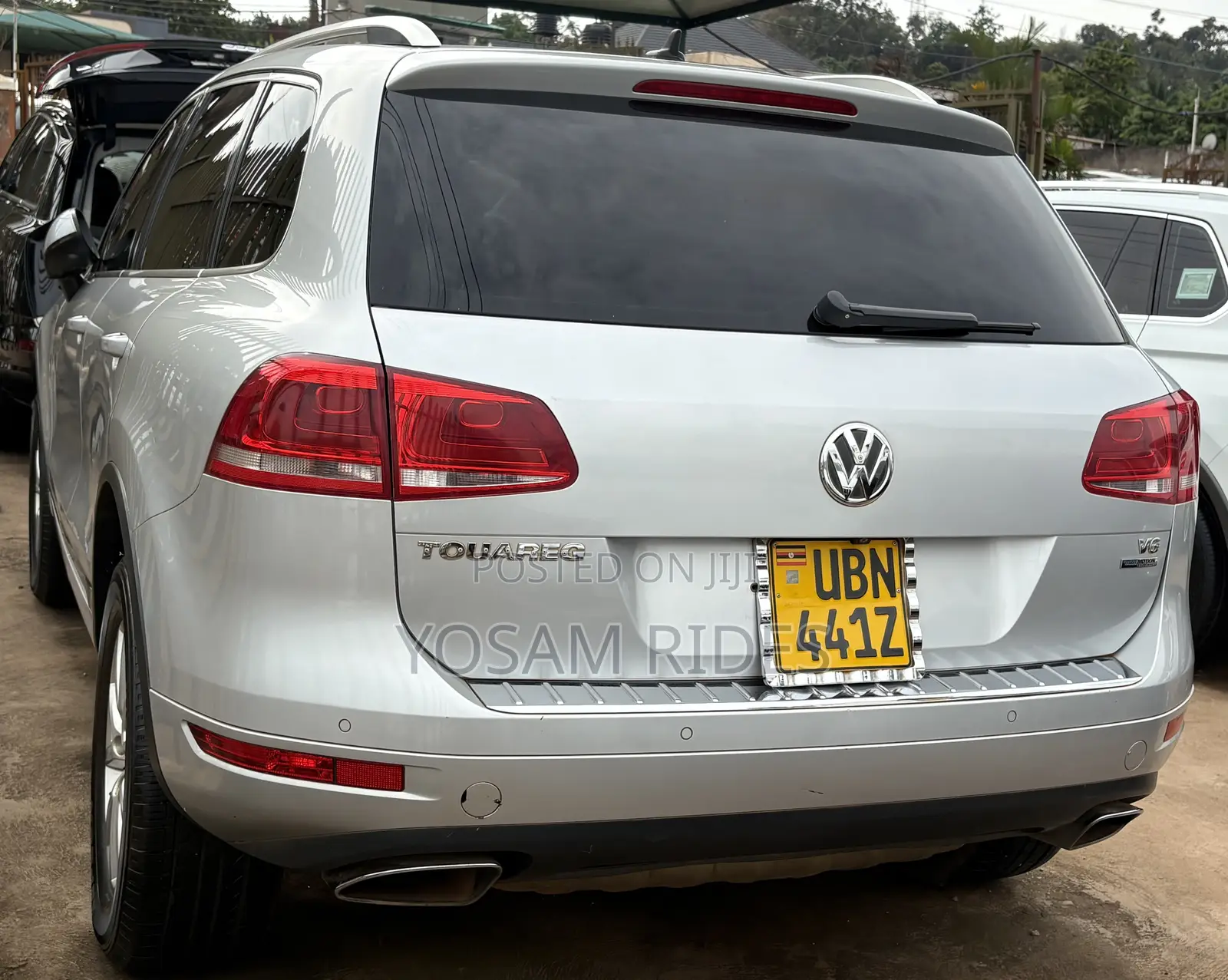 Volkswagen Touareg V6 Executive 2013 Silver