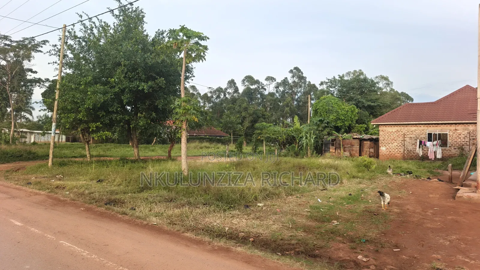 Commercial Plot for Sale in Kitukutwe Town 10decimals Ready Land Title
