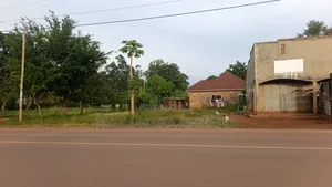 Commercial Plot for Sale in Kitukutwe Town 10decimals Ready Land Title