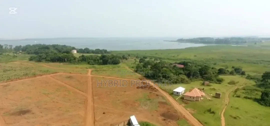 Prime Plots for Sale at Kasanje~Buwaya Elite LakeView Land Estate II.