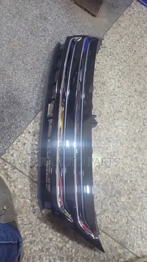 Harrier Hybrid Front Grille