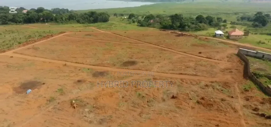 Prime Plots for Sale at Kasanje~Buwaya Elite LakeView Land Estate II.