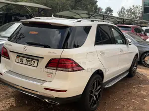 Mercedes-Benz M Class 2014 White
