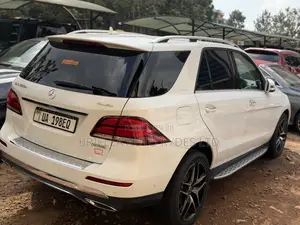 Mercedes-Benz M Class 2014 White