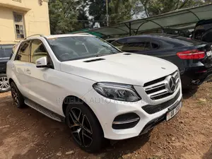 Mercedes-Benz M Class 2014 White
