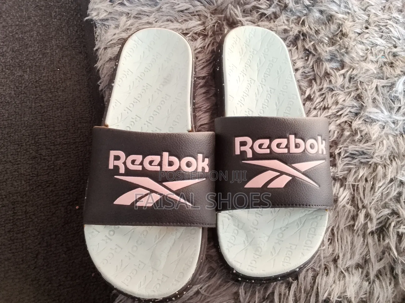 Men's Reebok Black Sliders