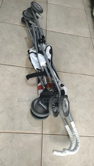 UK Used Lightweight Disney 101 Dalmatians Travel Stroller.