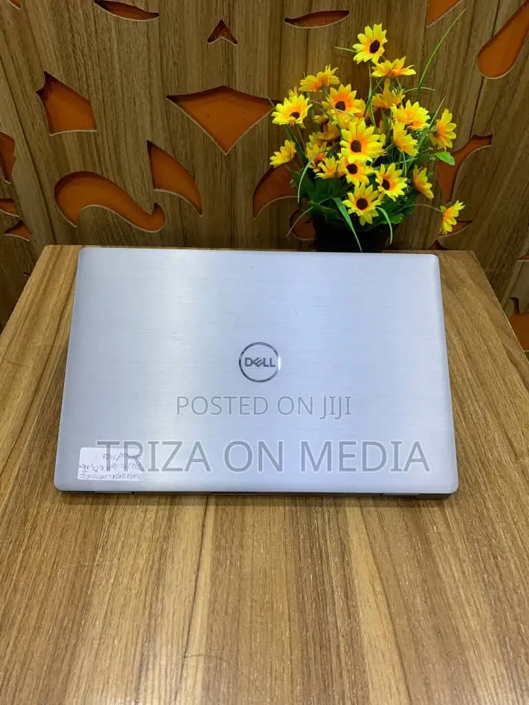 Laptop Dell Latitude 7400 8GB Intel Core i5 SSD 256GB