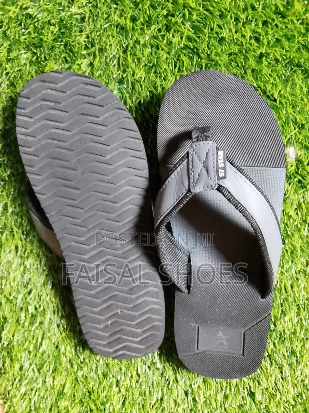 Men's Black Flat Sandals