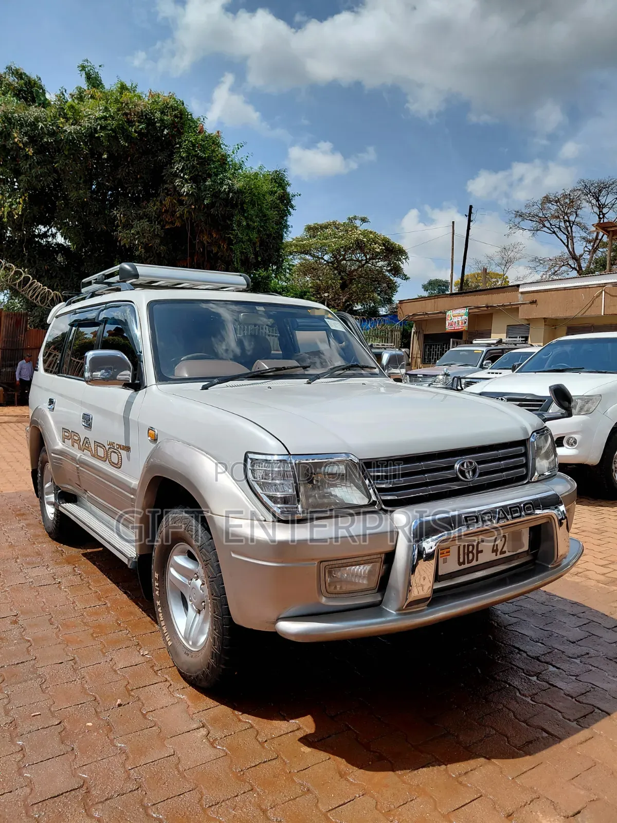 Toyota Land Cruiser Prado 2.7 16V 5dr 2001 White
