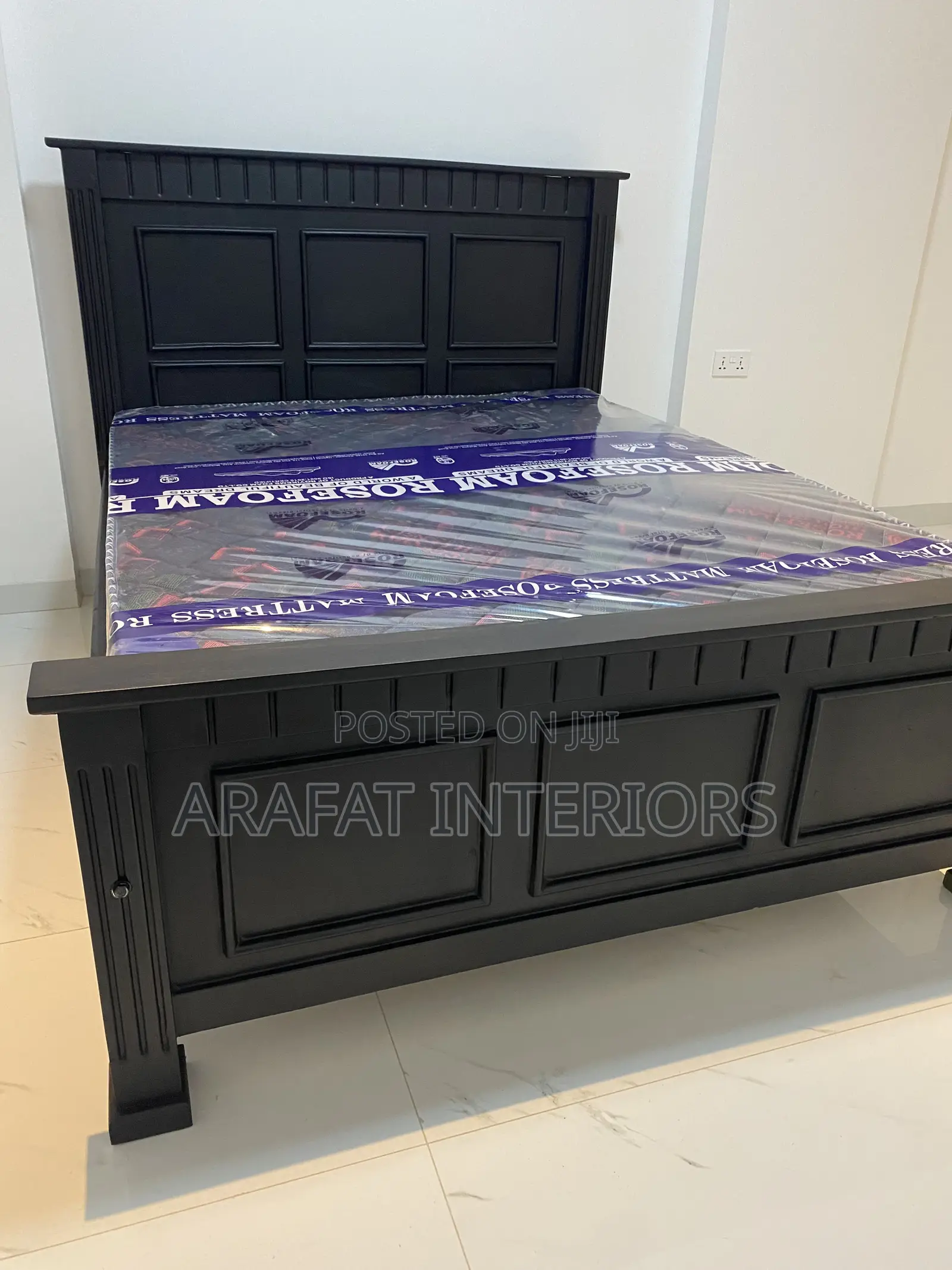 New Black String Bed Wood in Musambya