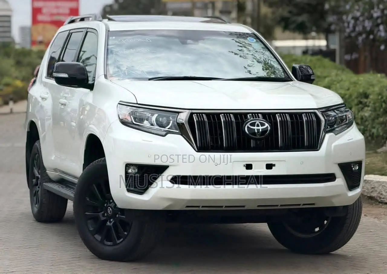 Toyota Land Cruiser Prado 4.0 Petrol TX-L 2021