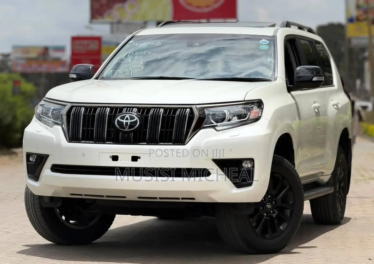 Toyota Land Cruiser Prado 4.0 Petrol TX-L 2021