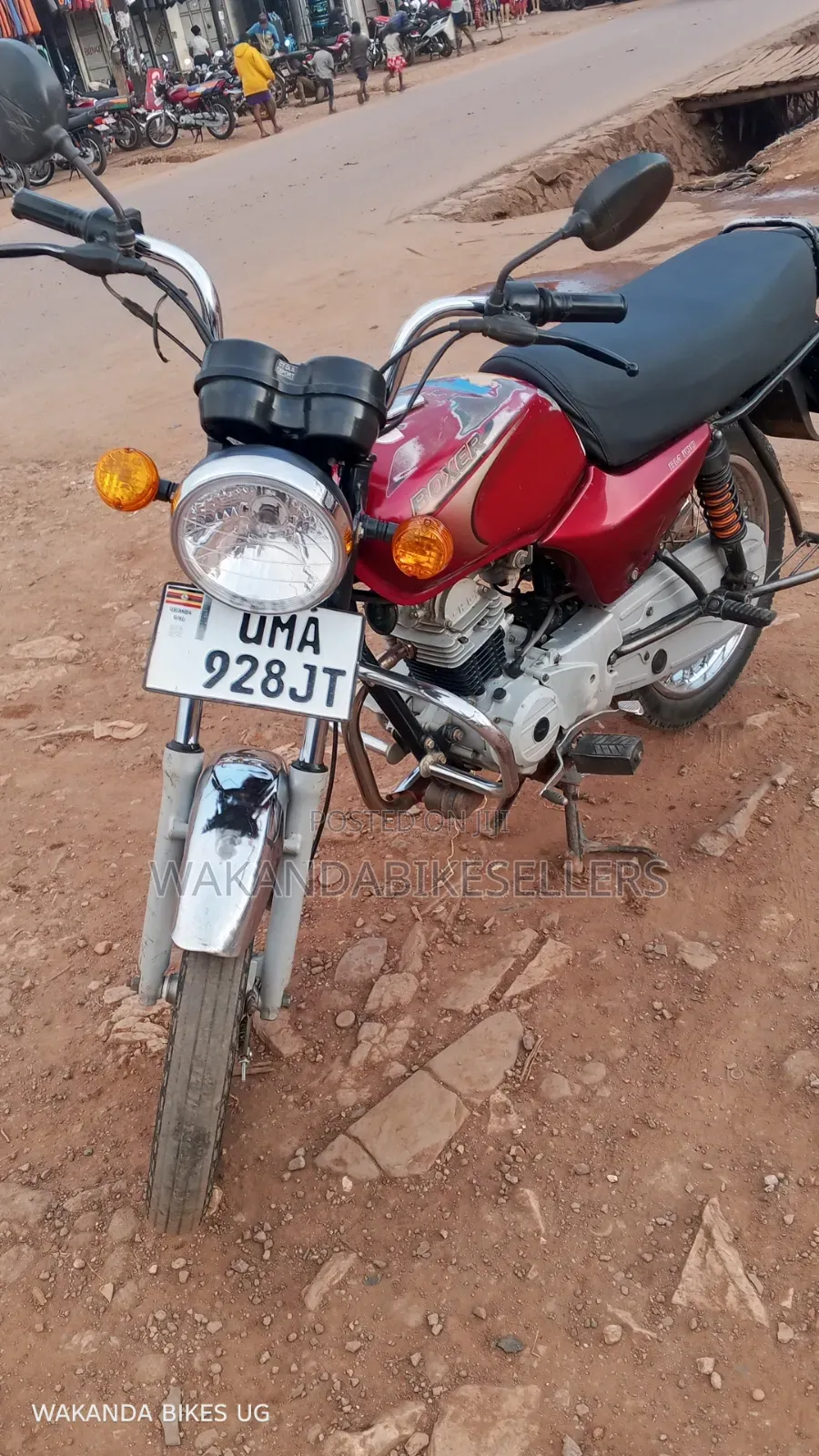 Bajaj Boxer 100 2025 Red