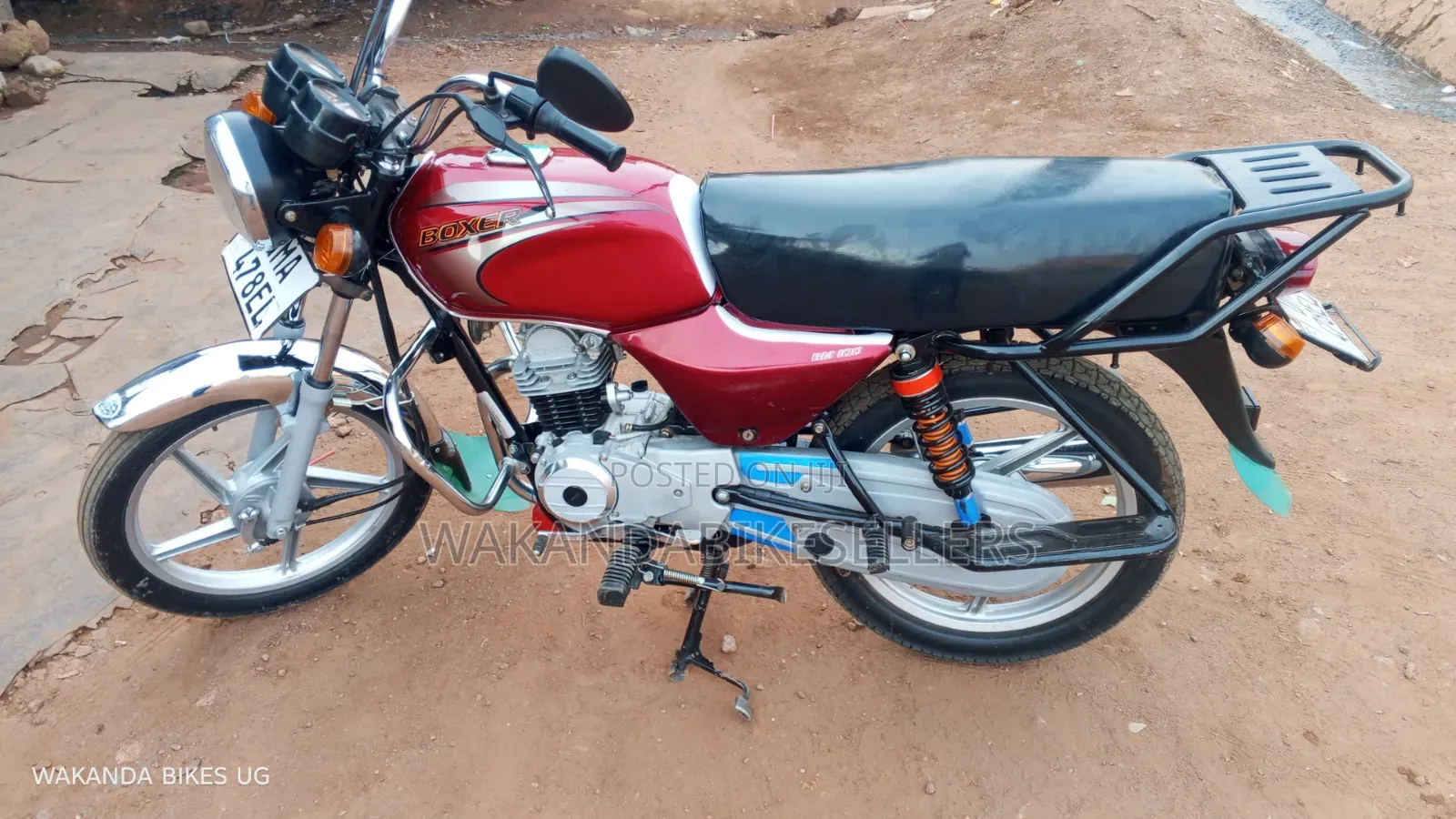 Bajaj Boxer 100 2025 Red