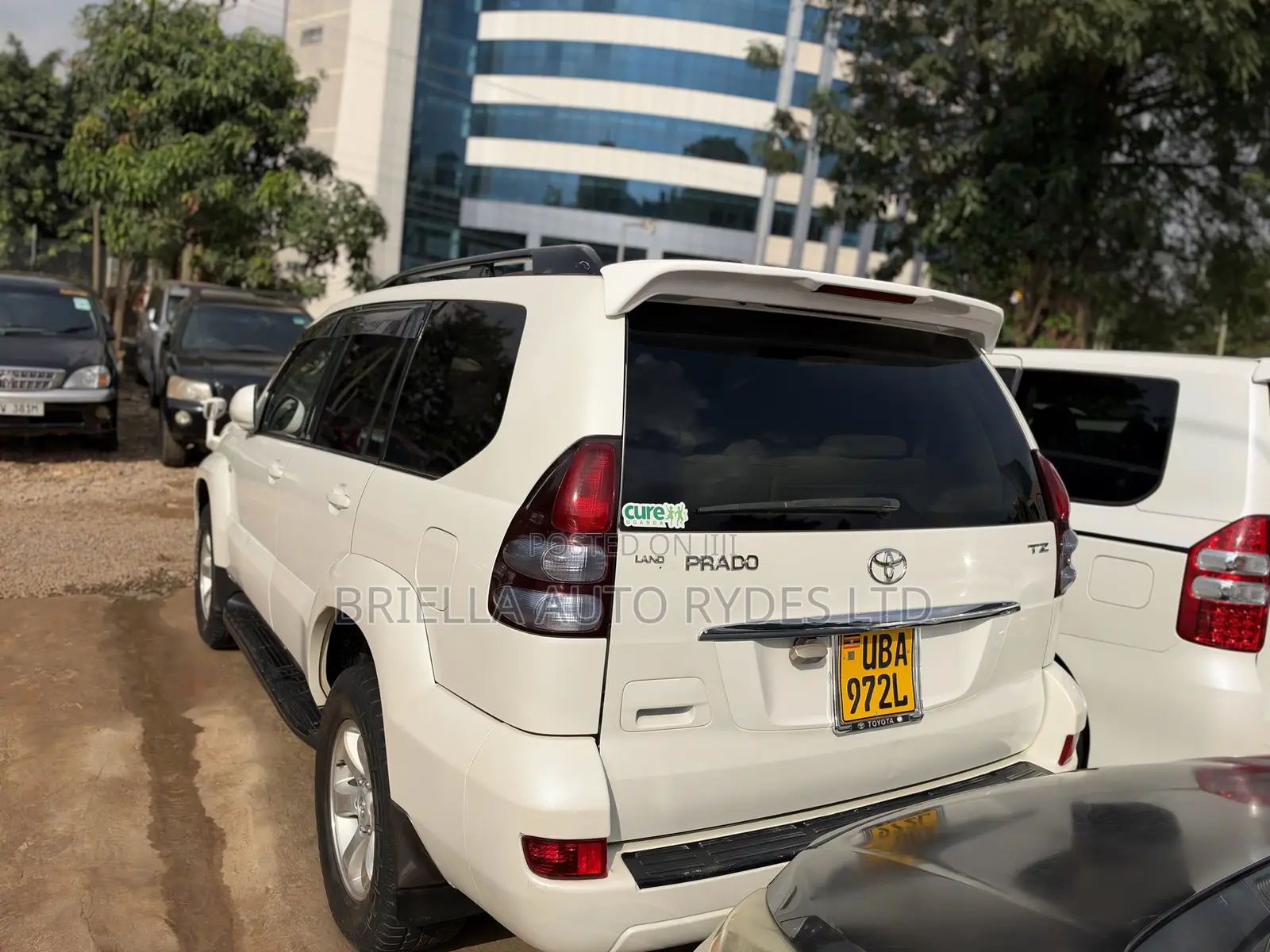 Toyota Land Cruiser Prado 2009 White