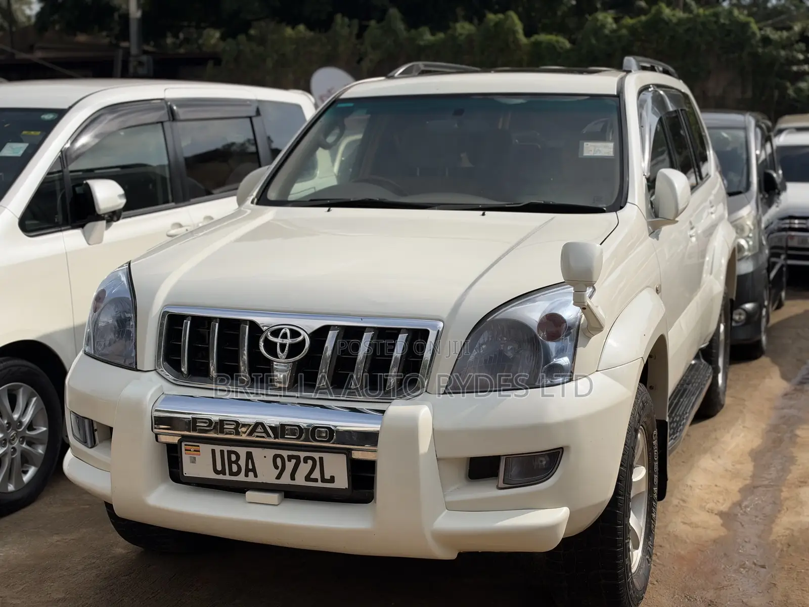 Toyota Land Cruiser Prado 2009 White