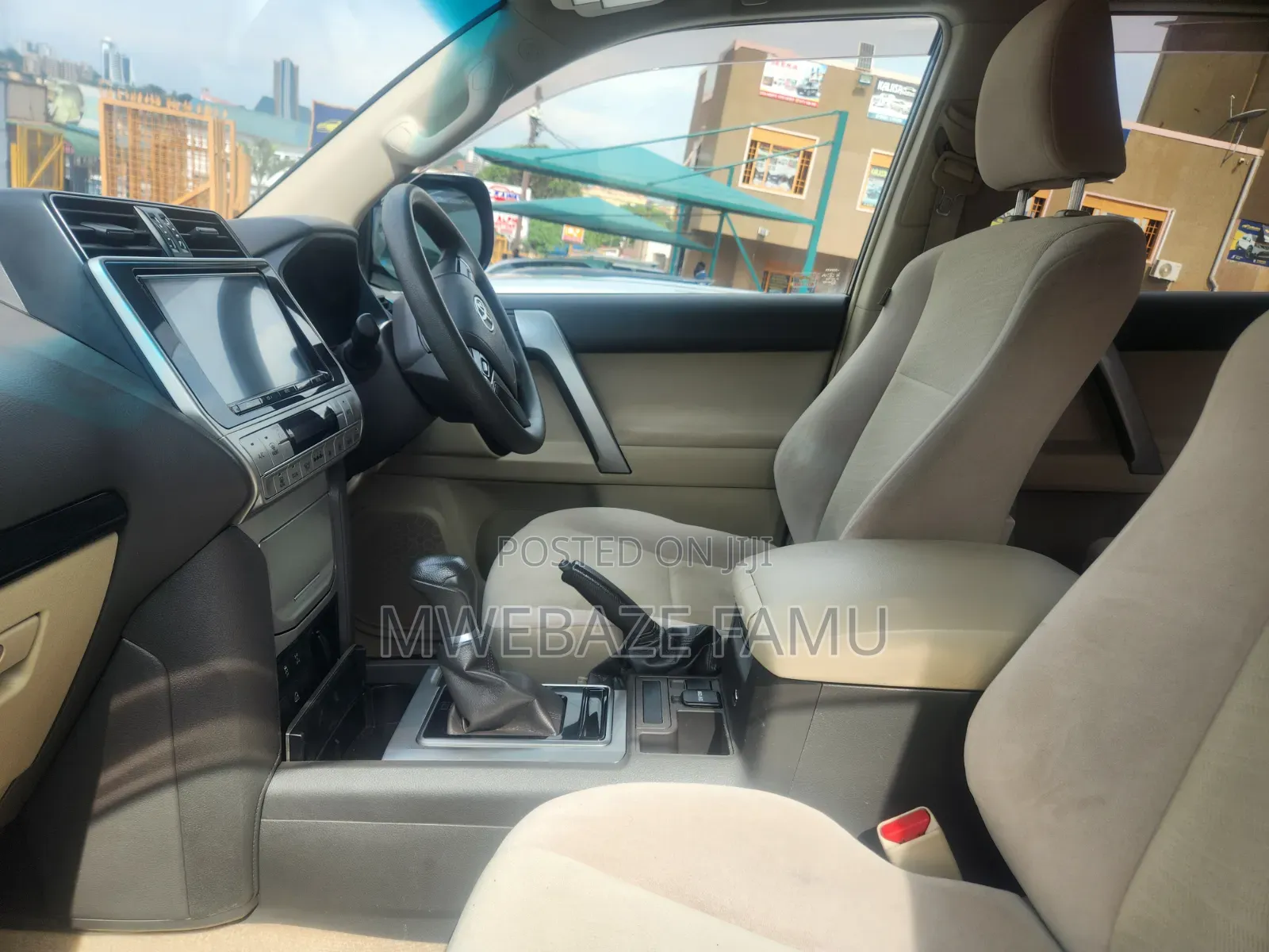 Toyota Land Cruiser Prado 2018 White