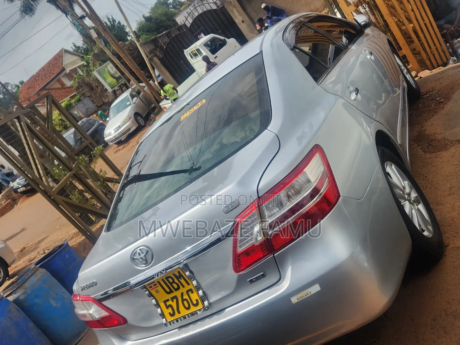 Toyota Premio 2013 Silver