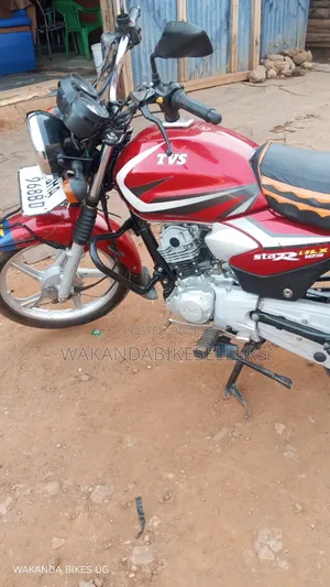 TVS HLX 125 2025 Red