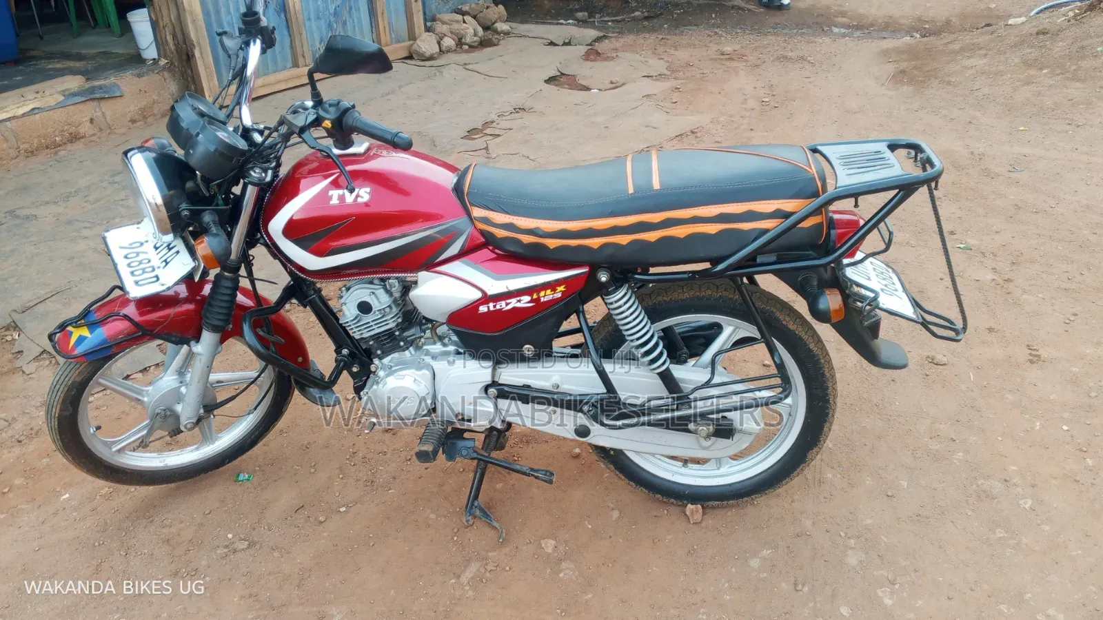 TVS HLX 125 2025 Red
