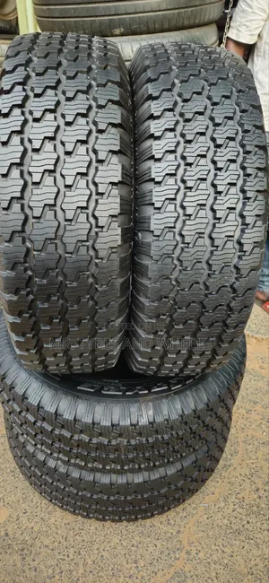 235/70r16 Jk Ranger at Used Only 1week