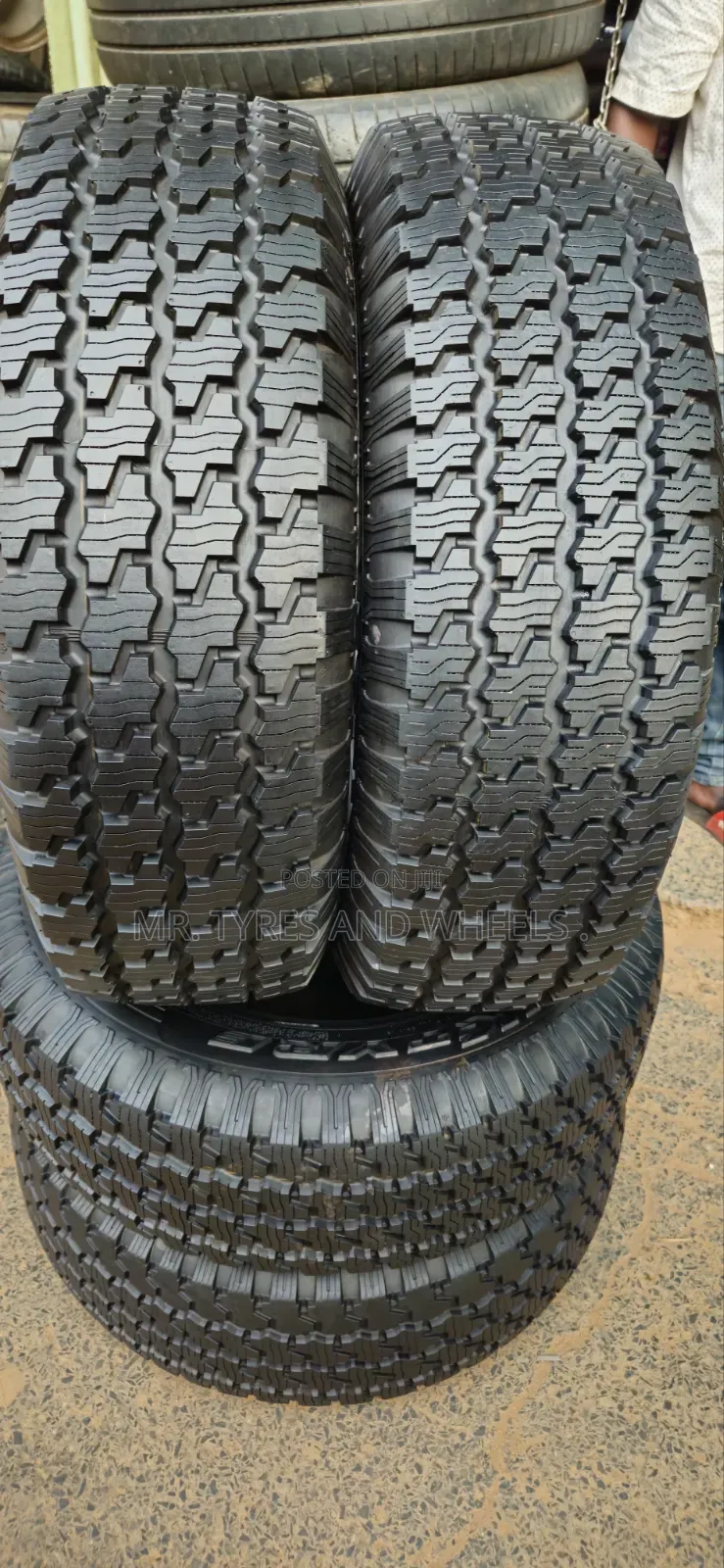 235/70r16 Jk Ranger at Used Only 1week