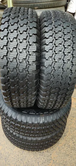 235/70r16 Jk Ranger at Used Only 1week