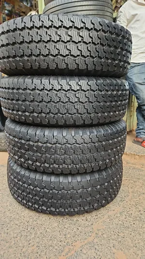 235/70r16 Jk Ranger at Used Only 1week